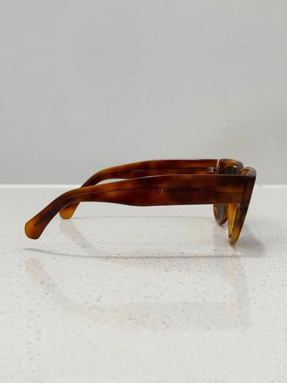 MAISON MARGIELA x CUTLER AND GROSS WRONG SIZE LENS TORTOISE SHELL SUNGLASSES
